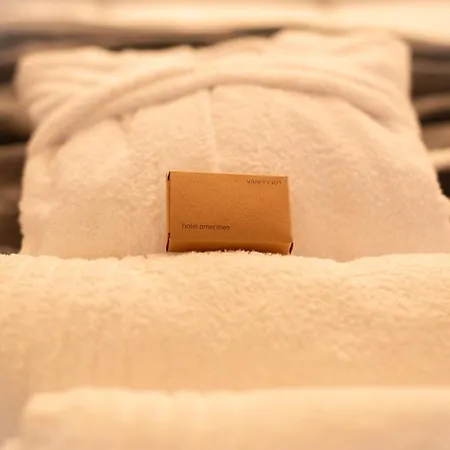 Leaves & Waves * Sztómio