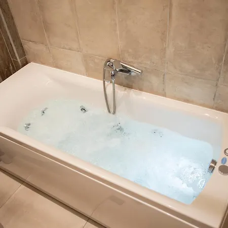 Leaves & Waves Sztómio