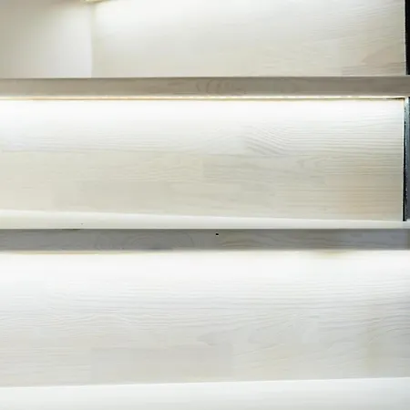 Leaves & Waves Apartman *