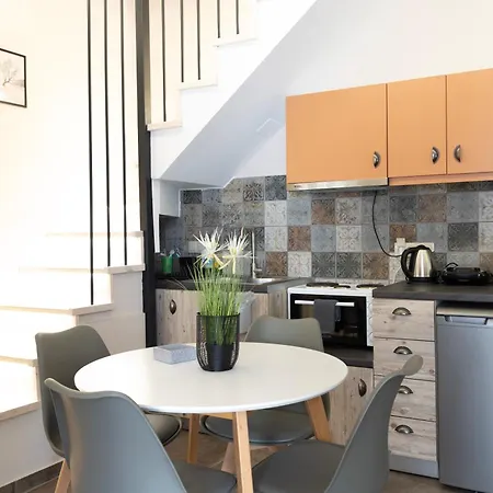 Apartament Leaves & Waves