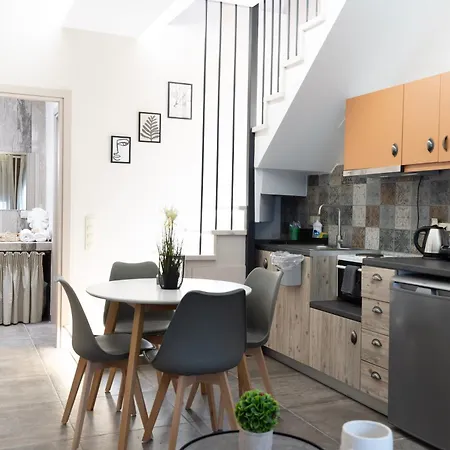 Leaves & Waves Apartament *